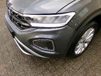 Volkswagen T-Roc 1.0 TSI CAMERA / NAVI / CRUISE / PDC / DIG COCKPIT picture 5