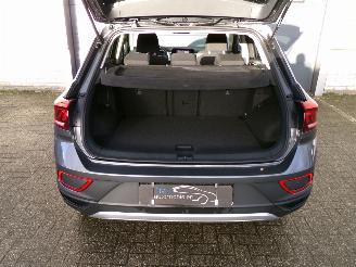Volkswagen T-Roc 1.0 TSI CAMERA / NAVI / CRUISE / PDC / DIG COCKPIT picture 18