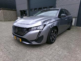 Unfallwagen Peugeot 308 SW 1.6 PLUG-IN HYBRID / NAVI / CAMERA / CRUISE 2024/3