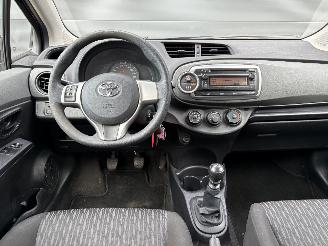 Toyota Yaris 1.3 VVT-i AIRCO picture 11