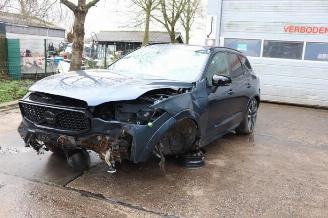 Vrakbiler auto Volvo Xc-60 XC60 II (UZ), SUV, 2017 2.0 T6 16V Recharge, Twin Engine AWD 2025/7