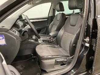 Skoda Octavia Combi 1.6 TDI Edition Navi Clima picture 8