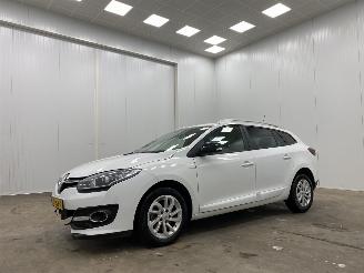 krockskadad bil auto Renault Mégane Estae 1.6 dCi Limited Navi Clima 2016/6