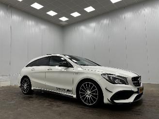 krockskadad bil auto Mercedes Cla-klasse Shooting Brake 180 Autom. AMG Panoramadak Navi Clima 2017/5