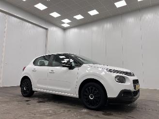 Vaurioauto  passenger cars Citroën C3 1.2 PureTech Feel  5-drs Airco 2018/4