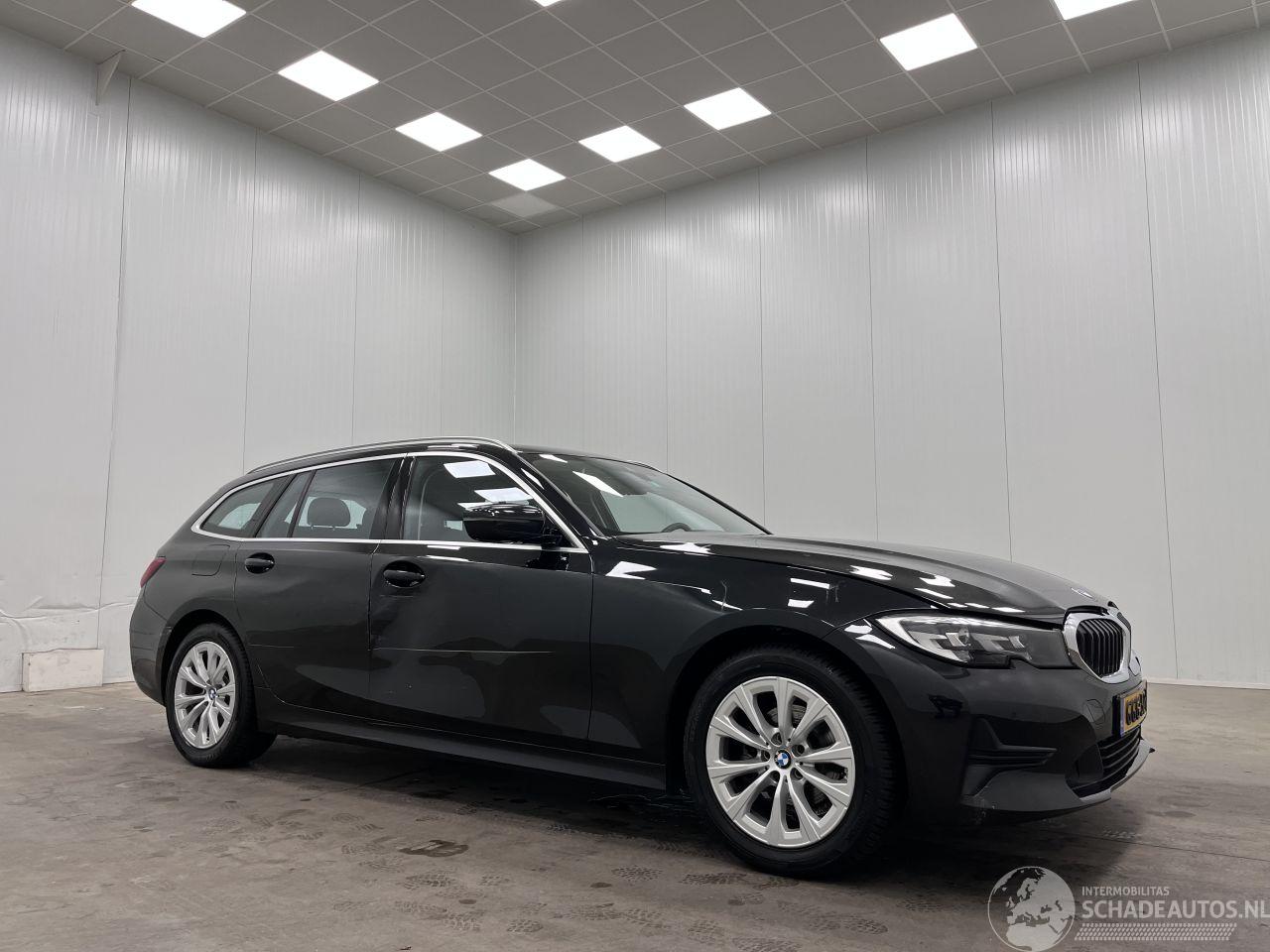 BMW 3-serie Touring 316d Autom. High Exe Navi Clima