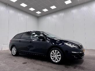 Coche accidentado Peugeot 308 SW 1.2 PureTech Style Navi Clima 2016/12