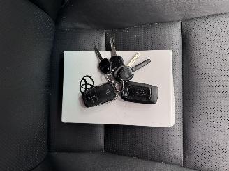 Toyota Hilux 2.8 D-4D Autom. 4WD DC Adventure Navi Clima picture 14