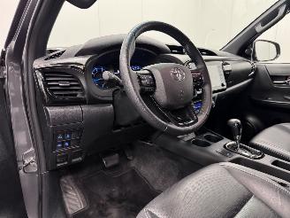 Toyota Hilux 2.8 D-4D Autom. 4WD DC Adventure Navi Clima picture 7