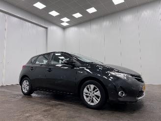 Unfallwagen Toyota Auris 1.8 Hybrid Aspiration Clima 2013/4