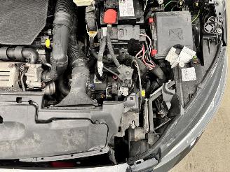 Peugeot 308 SW 1.2 Autom. Allure Navi Clima picture 20