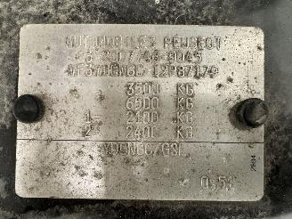 Peugeot Boxer 35 2.2 HDI DC Pick-Up Navi Airco picture 14