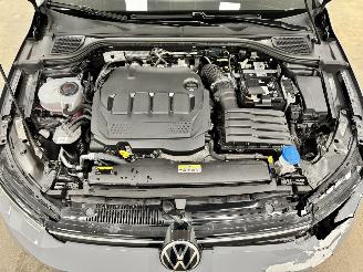 Volkswagen Golf 2.0 TDI Life 5-drs Navi Clima picture 14