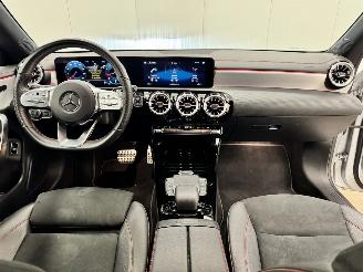 Mercedes Cla-klasse Shooting Brake 180 Autom. AMG Navi Clima picture 11