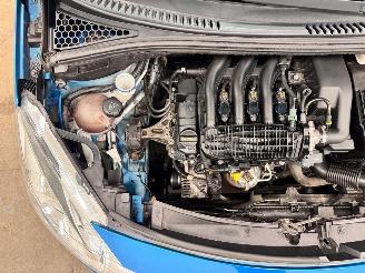 Citroën DS3 1.2 VTi So Chic Navi Clima picture 16