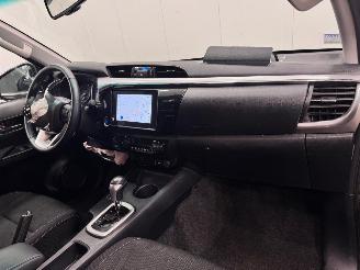 Toyota Hilux 2.8 D-4D Autom. 4WD DC Navi Clima picture 11