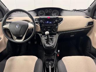 Lancia Ypsilon 0.9 TwinAir Gold Airco picture 9