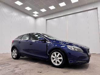 krockskadad bil auto Volvo V-40 2.0 D2 Ocean Race Navi Clima 2015/8