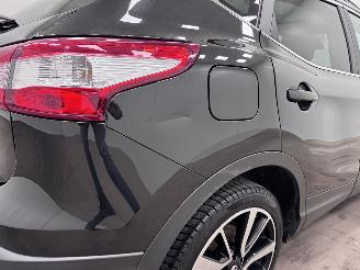 Nissan Qashqai 1.2 Tekna Panoramadak Navi Clima picture 18