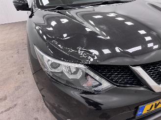 Nissan Qashqai 1.2 Tekna Panoramadak Navi Clima picture 17