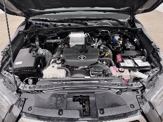 Toyota Hilux 2.8 D-4D Autom. 4WD DC Navi Clima picture 17