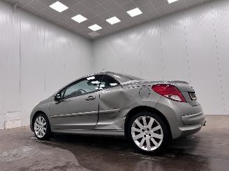 Peugeot 207 CC 1.6 VTi Clima picture 4