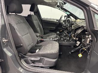 Volkswagen Golf 1.2 TSI DSG Comfortline 5-drs Clima picture 9