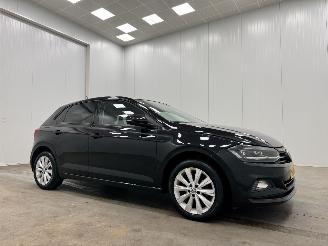 Schadeauto Volkswagen Polo 1.0 TSI Panoramadak 5-drs Navi Airco 2018/11