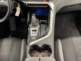 Peugeot 3008 1.2 Autom. PureTech Executive Navi Clima picture 13