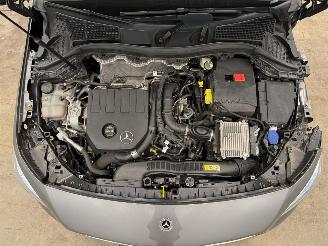 Mercedes B-klasse 180 Luxury Line Panoramadak Navi clima picture 15