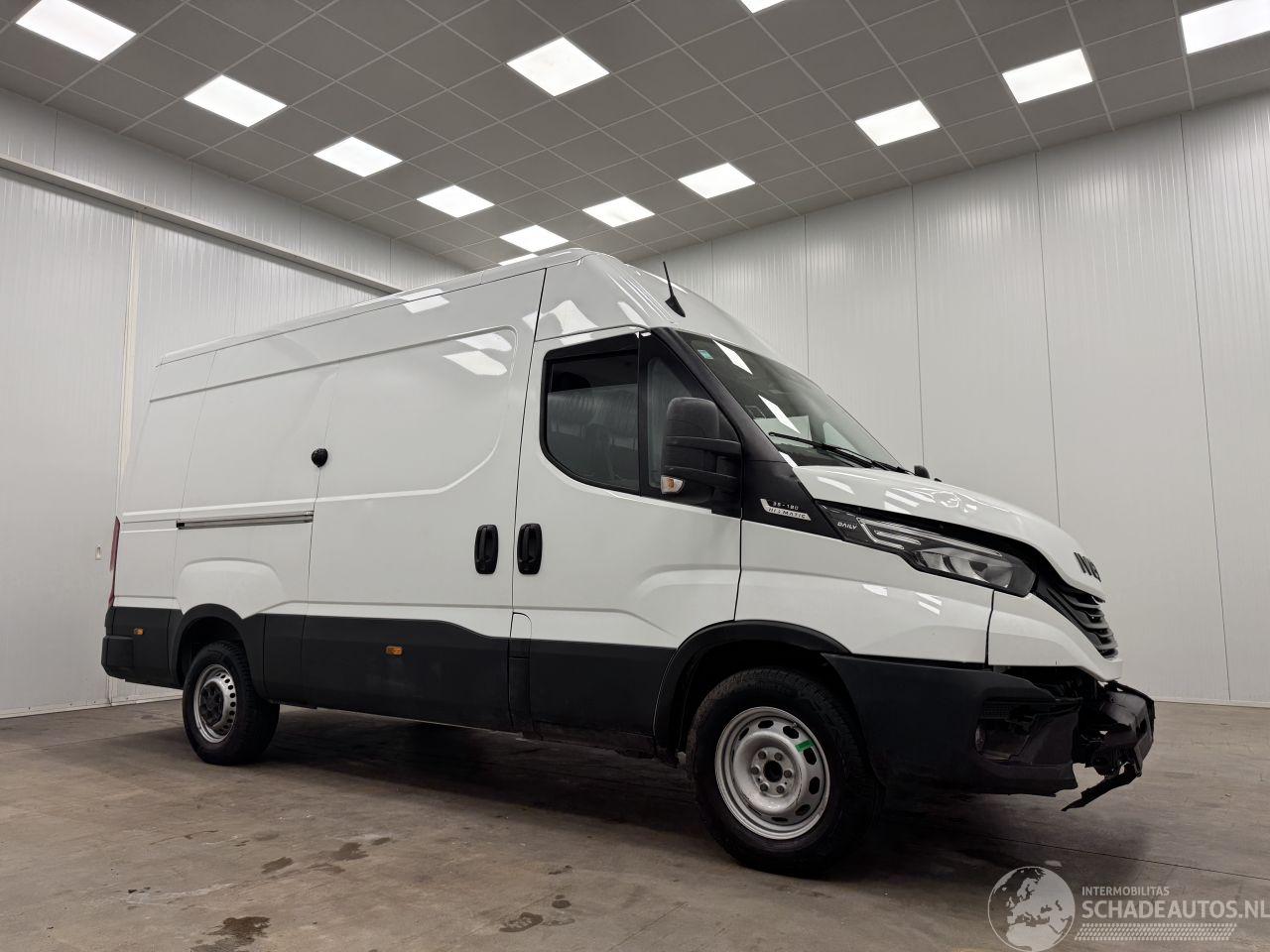 Iveco Daily 35-180 Hi-Matic 3.0 L2H2 Navi Clima