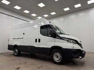 Unfall Kfz Van Iveco Daily 35-180 Hi-Matic 3.0 L2H2 Navi Clima 2025/2
