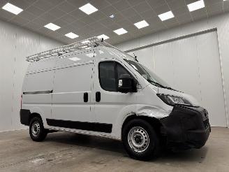 Schade bestelwagen Peugeot Boxer 35 2.2 HDI Autom.L2H2 Navi Clima 2025/9
