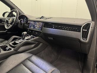 Porsche Cayenne 3.0 E-Hybrid Panoramadak Platinum Edition picture 13