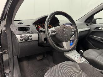 Opel Astra  picture 7