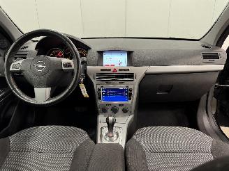 Opel Astra  picture 11
