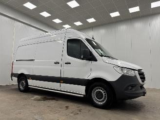 damaged commercial vehicles Mercedes Sprinter 315 CDI Autom. L2H2 Navi Clima 2023/5