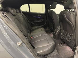 BMW 1-serie 118i Autom. High Executive Edition Panoramadak picture 10