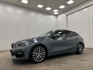 BMW 1-serie 118i Autom. High Executive Edition Panoramadak picture 4