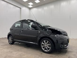krockskadad bil auto Toyota Aygo 1.0 VVT-i Aspiration 5-drs Airco 2013/6
