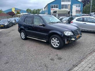 škoda osobní automobily Mercedes ML ML I (163) SUV 320 3.2 V6 18V (M112.942) [160kW] 2001/11