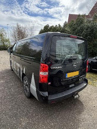 Opel Vivaro 2.0 CDTI picture 4