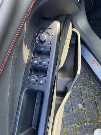 Ford Puma ST-Line 1.0 Ecoboost Automaat picture 20