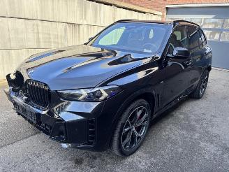 Unfallwagen BMW X5 30 d xDrive M Sport Pano Head up 2025/11