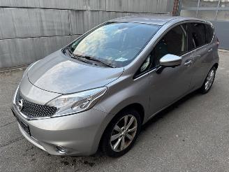 krockskadad bil auto Nissan Note Acenta 1.2 (72kW) 2015/6
