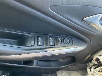 Opel Grandland (X) 1.2 Turbo (96kW) GS picture 11