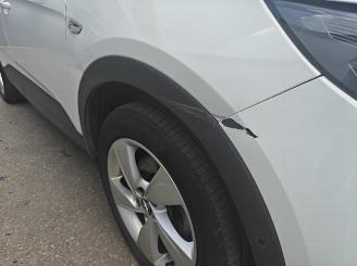 Opel Grandland X Business Edition Plug-in-Hybrid 225 PK lichte schade picture 5