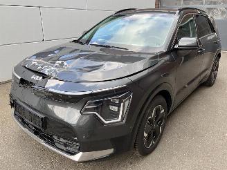 skadebil auto Kia e-Niro EV Light 64.8 kWh SOH 100% 2024/4