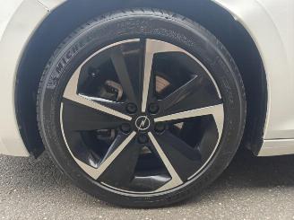 Opel Astra GS 96 KW 1.2 Turbo picture 17