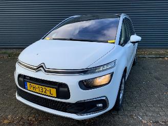 Vaurioauto  passenger cars Citroën C4 PICASSO 2017/7